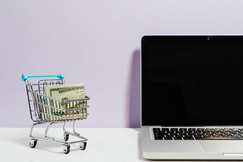 Monitoring cen e-commerce – czym jest zaawansowane narzędzie Dynamic Pricing?