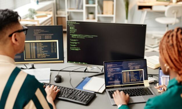 Jakich umiejętności oczekują pracodawcy zatrudniający programistów PHP?