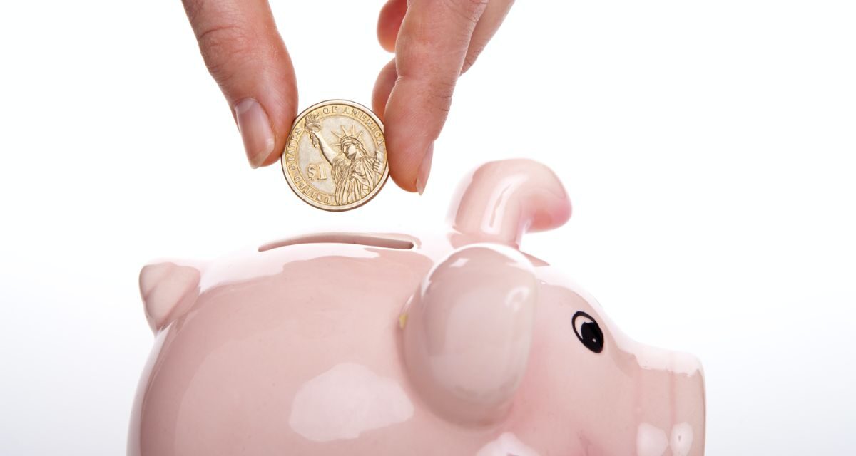 Jak oszczędzać pieniądze prowadząc własny biznes?