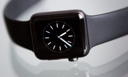 Jak naprawić szybkę w Apple Watch?
